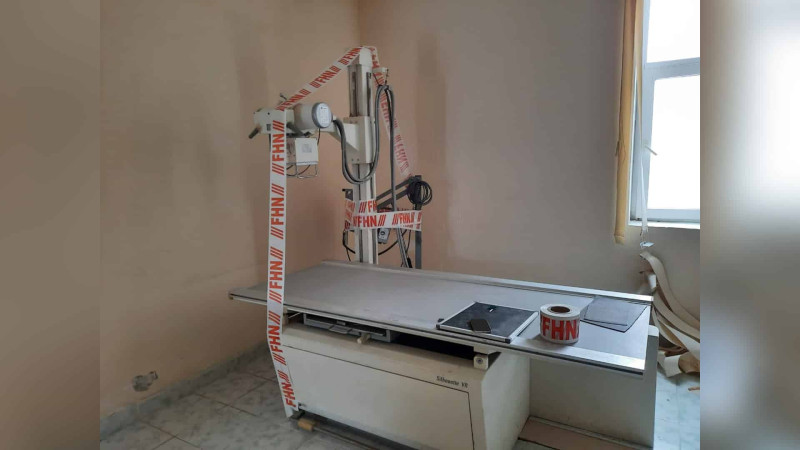 FHN 45 nömrəli şəhər poliklinikasında rentgen kabinetini “bağlayıb”