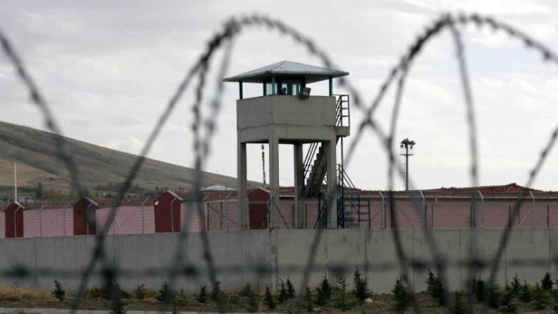 Bakıdakı həbsxanaların birində məhkum ölüb