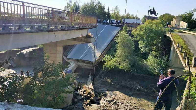 Xaçmazda körpünün uçması nəticəsində xəsarət alanların son durumu açıqlanıb - YENİLƏNİB