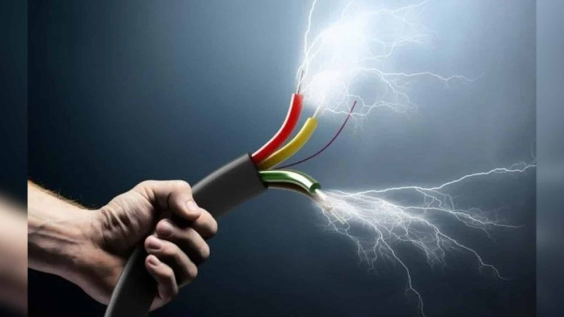 27 yaşlı gənci elektrik cərəyanı vurub