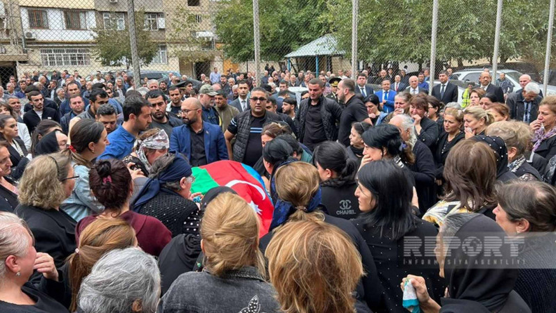 Terror nəticəsində həlak olan mülki şəxslə Yasamal rayonunda  Vidadi Fərhadovla vida  mərasimi keçirilir