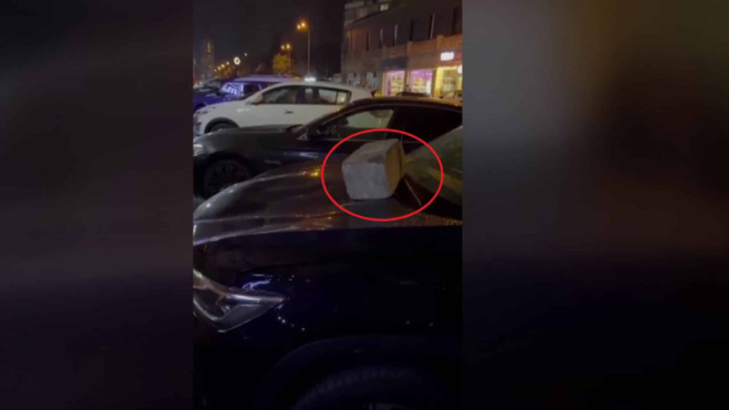 Bakıda təzə alınan avtomobilin üzərinə mişardaşı atıblar