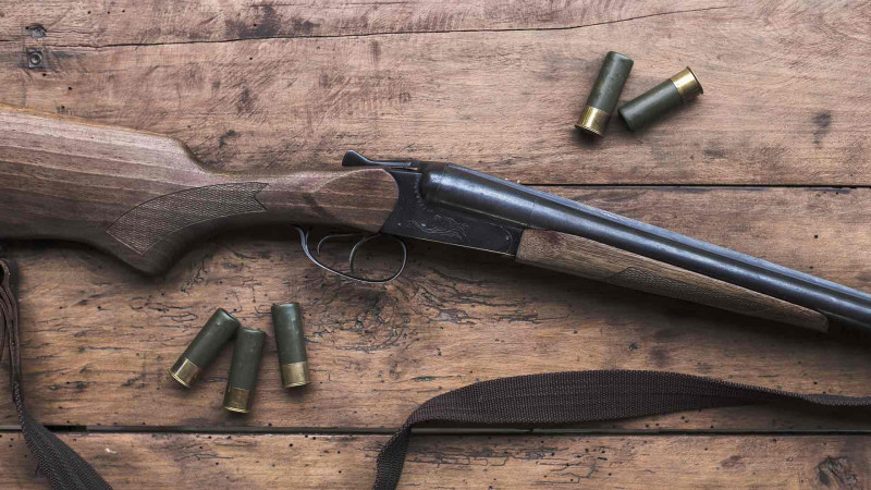 Mərdəkanda qayınata öz gəlinini güllələyib