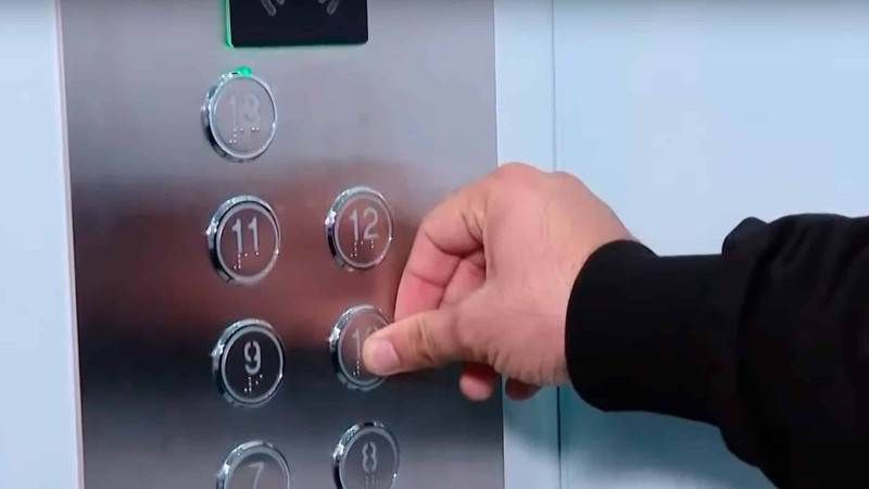 Bakıda kommunal qalmaqal: bina sakinlərindən birinə liftdən istifadə etməyə icazə verilmir – VİDEO