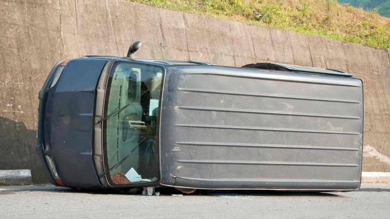 Xəzər rayonunda yol qəzası: bir nəfər xəsarət alıb