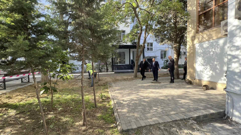 Nəsiminin daha 2 ünvanında təmir işlərinə başlanılıb