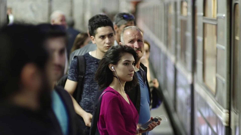 Pandemiyadan öncə Bakı metrosundan daha çox insan istifadə edirdi