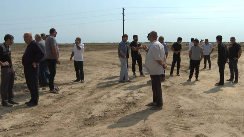 Zığ qəsəbəsində sakinlərin örüş yeri qazılıb: ərazidə bina tikilir