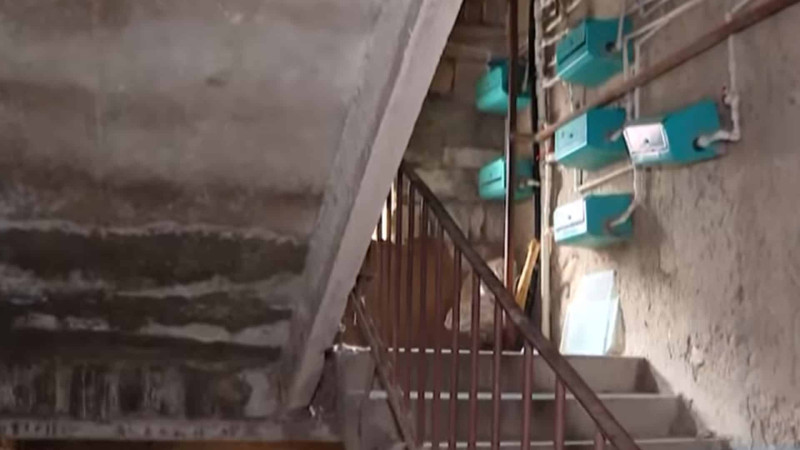 Paytaxtın iki rayonunda məcburi köçkünlər yaşayan yataqxanalar qəzalı vəziyyətdədir