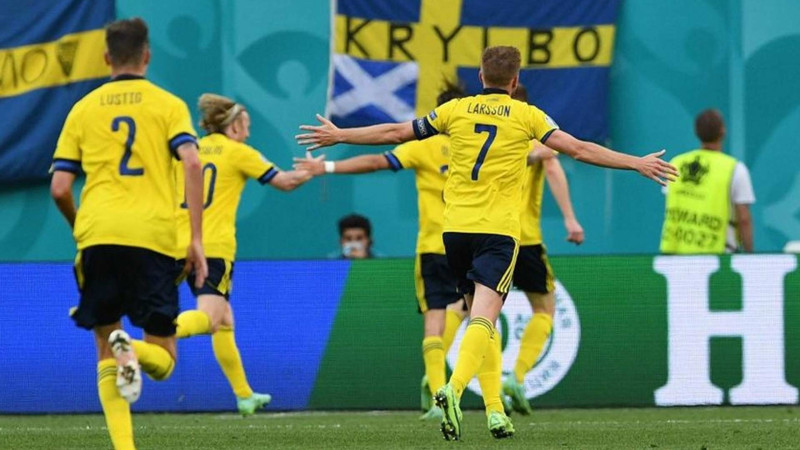 İsveçin futbol yığması Bakıya səfər edəcək