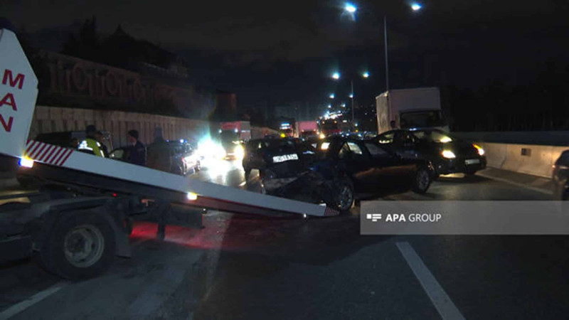 Bakı-Sumqayıt yolunda yol qəzası: bir nəfər xəsarət alıb