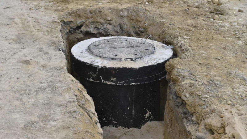 Bakının bu qəsəbəsində kanalizasiya xətləri yenilənir