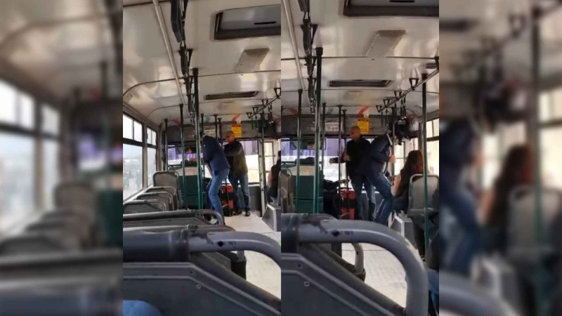 Paytaxtda avtobus sürücüsü ilə sərnişin arasında dava olub – VİDEO