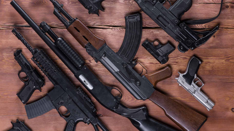 Bakıda daha bir sıra hərbi sursatlar könüllü təhvil verilib