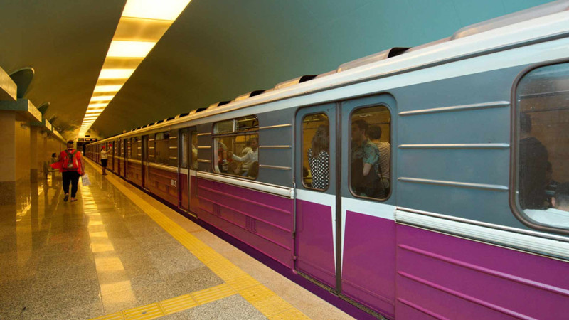 Şənbə günü metro iş günü qrafiki ilə işləyəcək