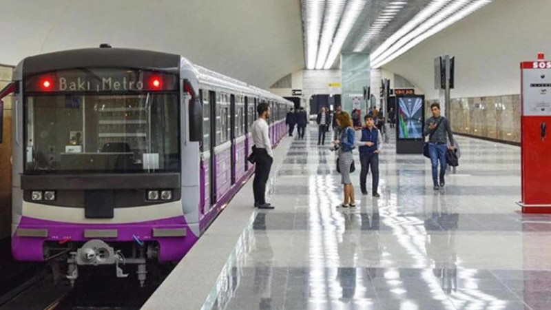 Metrodan 1 gündə 867.000 sərnişin istifadə edib