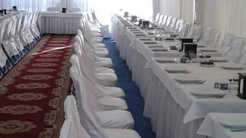 Yasamalda narkoman yas çadırından oturacaq oğurlayıb