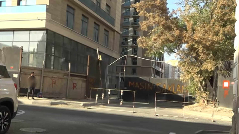 Bakının mərkəzində tikinti işlərinə görə iki ildir ki, küçə bağlıdır – VİDEO