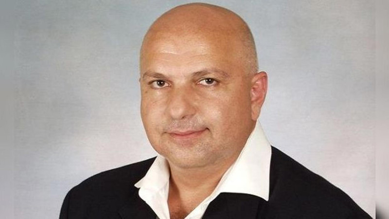 Müğənni Arzu Rzayev: “Sizə ayıb olsun. Mən sağam”