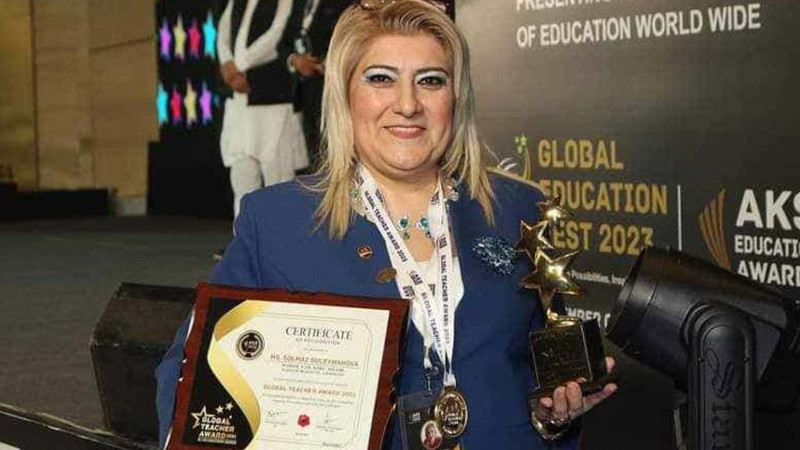 Paytaxt məktəbinin müəllimi beynəlxalq müsabiqədə qalib olub