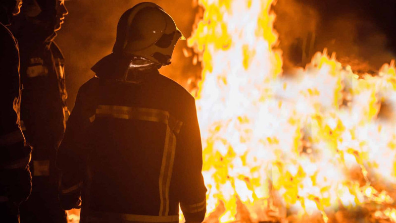 Xətaidə çayxanada yanğın olub