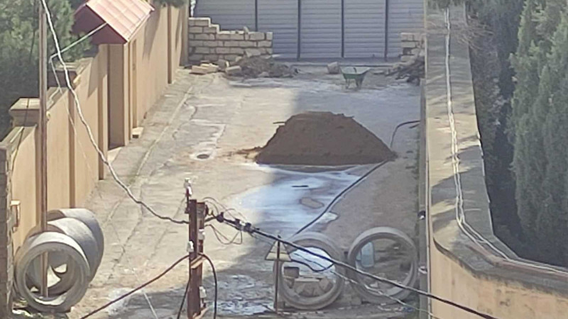 Buzovnadakı qanunsuz hasar sökülüb