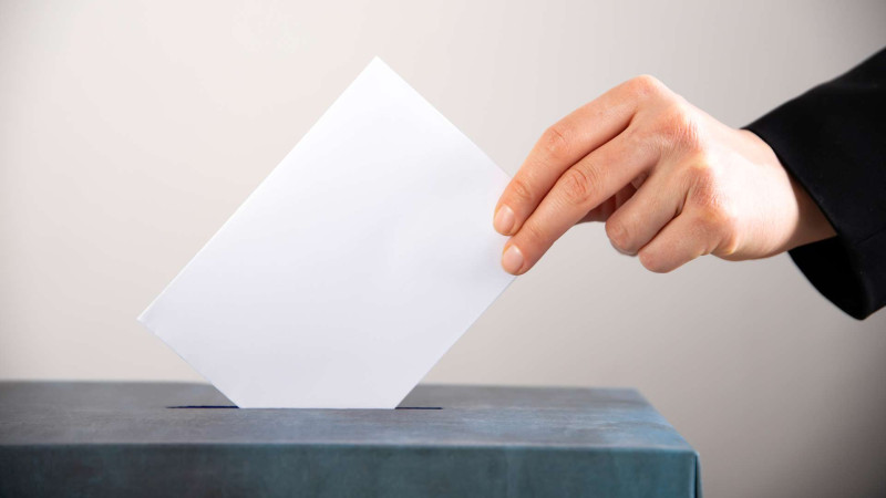 Azərbaycanda prezident seçkiləri elan olunub