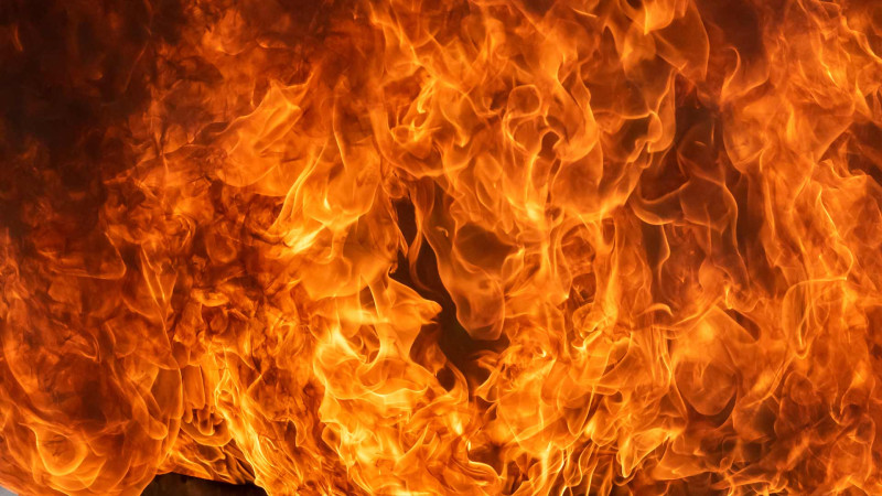 Bakıda 2 qardaş qətl törədib, sonra meyiti yandırıblar