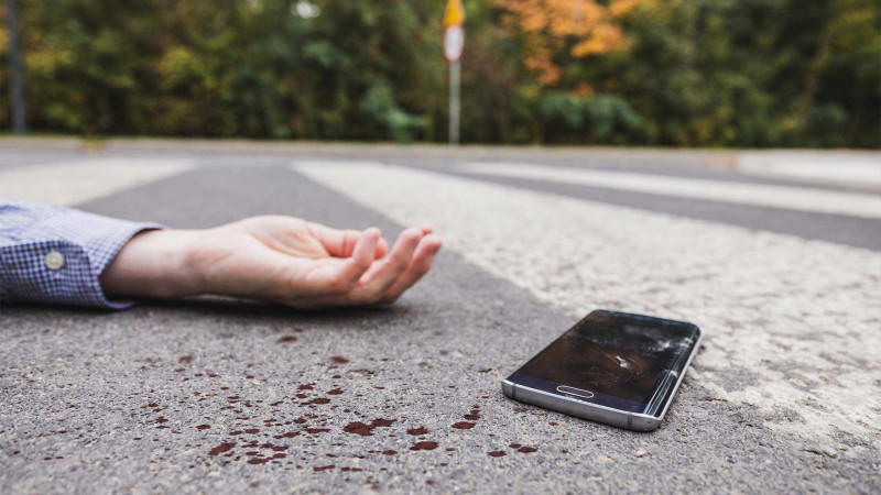 Qala qəsəbəsində yolu keçən piyadanı avtomobil vurub