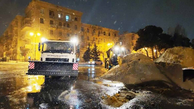 Yasamalda kommunal işçilər gücləndirilmiş iş rejiminə keçiblər