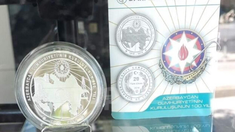 Azərbaycanda bu qəpik 1 milyon manata satılır