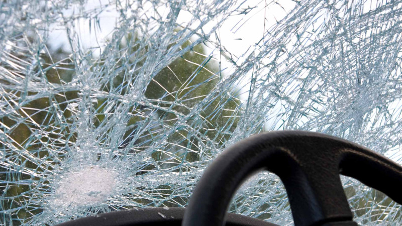 Xətai rayonunda 33 yaşlı qadını avtomobil vurub