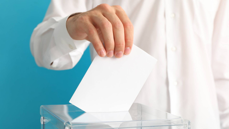 Prezident seçkilərində 7 namizədin iştirakı təsdiqlənib