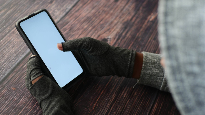 Xətai rayonunda yeniyetmədən telefon talanıb