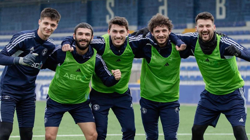 “Səbail” futbol klubu məşqlərə start verib