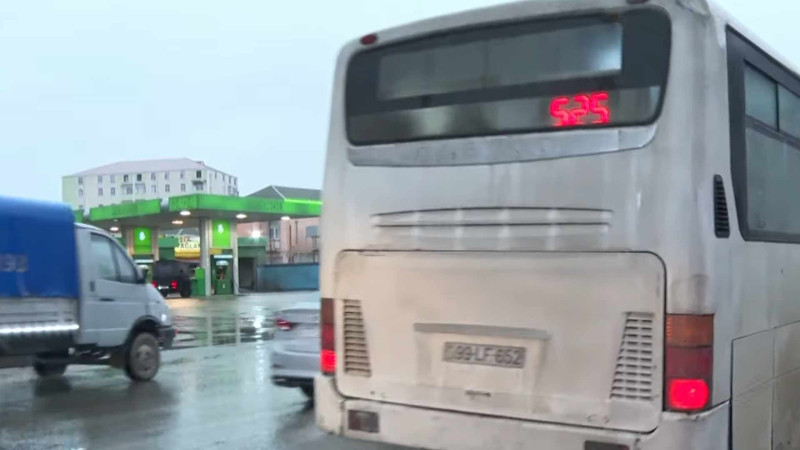 Sakinlər 525 nömrəli avtobusdan şikayət edirlər – VİDEO
