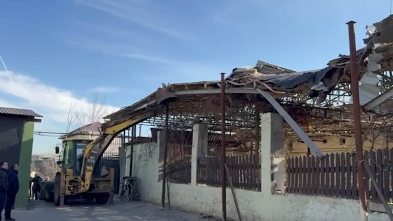 Binəqədidə qanunsuz tikililərə qarşı yoxlamalar keçirilib