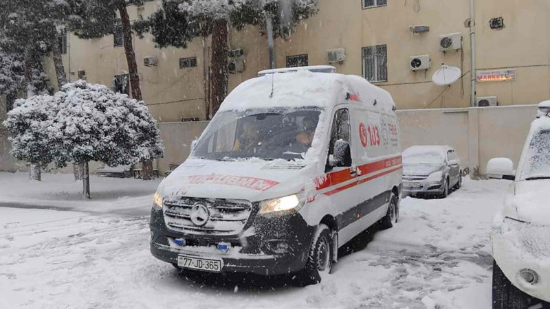 TƏBİB: qarlı şəraitlə bağlı travma alan 22 nəfər təcili yardıma müraciət edib