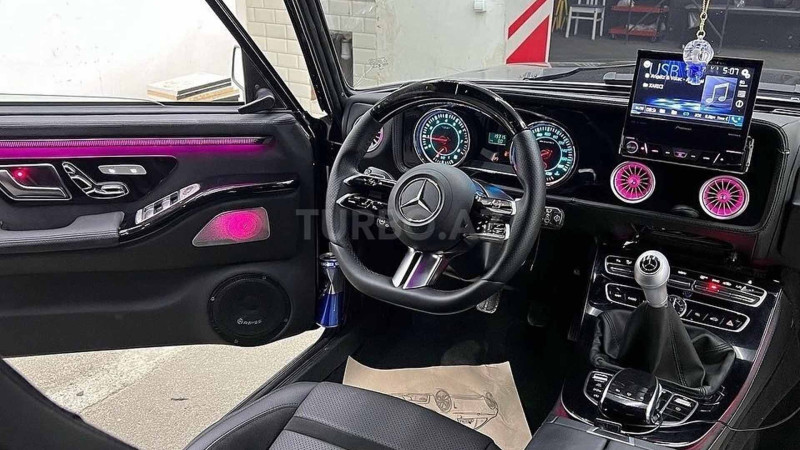 Bakıda “VAZ-2107” lüks avtomobil qiymətinə satılır