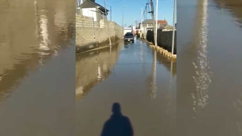 Şağan qəsəbəsində sakinlər 4 ildir yağış sularından əziyyət çəkirlər – VİDEO