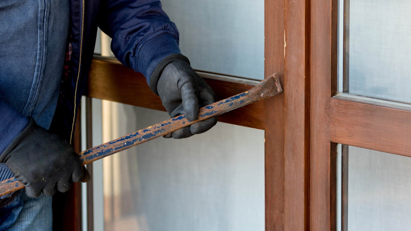 Şağan qəsəbəsində 1600 manat dəyərində oğurluq edilib