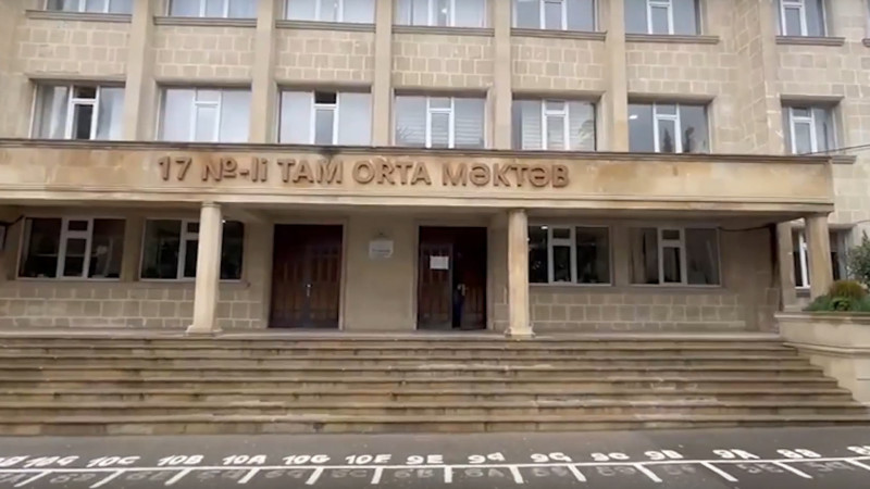 Məktəbin həyətində tullantı yandıran işçi cərimələnib