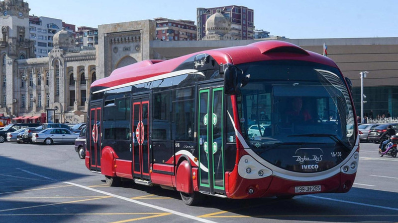 “Bakubus” ilə səfər edən sərnişinlərin sayı açıqlanıb