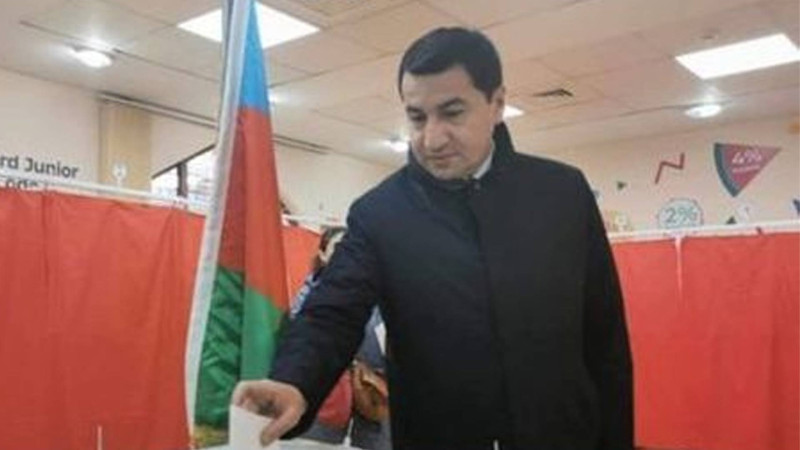 Hikmət Hacıyev səs verib