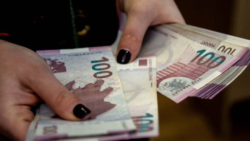 3 qadın 980.000 AZN-lik dələduzluqda ittiham olunur