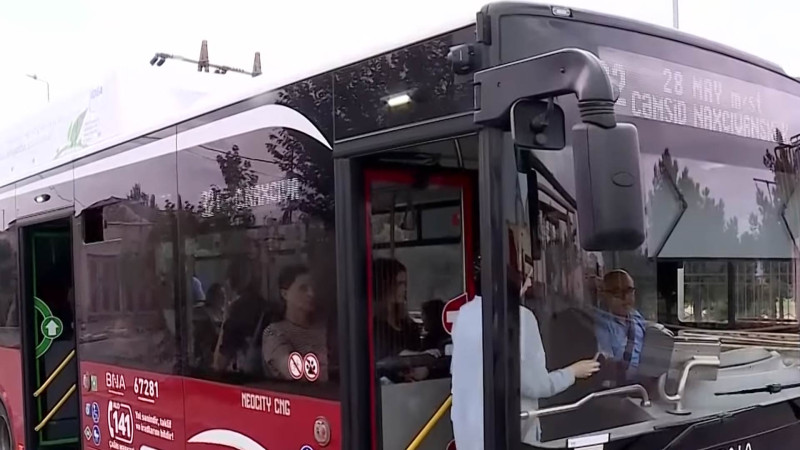 Bakıda avtobus sürücülərini maaşları qane etmir