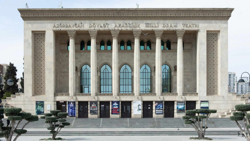 Milli Dram Teatrının növbəti ay üçün repertuarı açıqlanıb