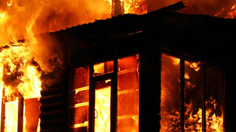 Nərimanov rayonunda restoranda yanğın olub