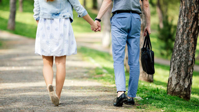 Sabunçuda 16 yaşlı qız 17 yaşlı oğlanla qaçıb