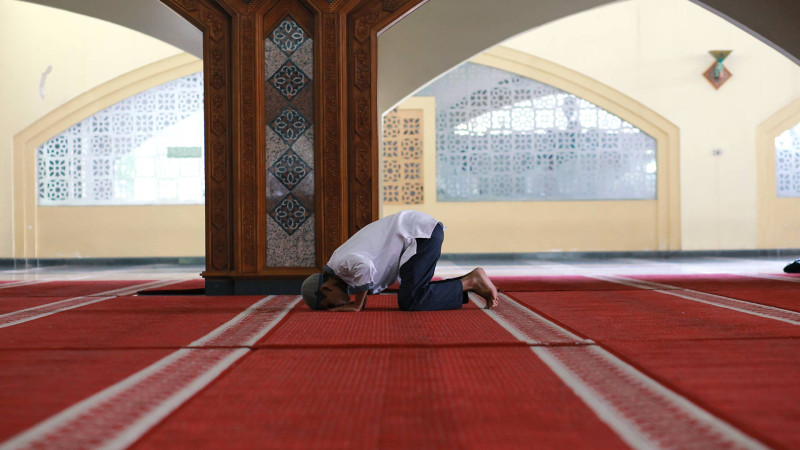 Məscidlərdə bayram namazının qılınacağı vaxt açıqlanıb